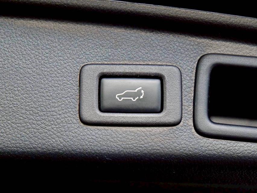 รหัสรถ PR7406 Subaru Forester 2.0IP Top Fulloption ปี 2016 มือเดียวออกห้าง 16