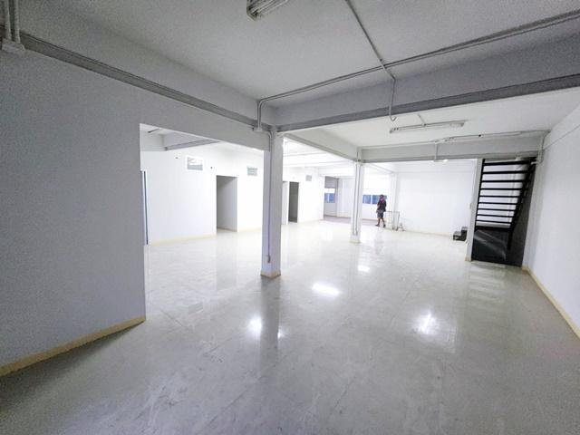 MRTรามอินทรา กม.9 ให้เช่าอาคารคลีนิค โชว์รูม 6ชั้น 500ม. 15นอน 1305ตรม. MRTคู้บอน 800ม. รพ.สินแพทย์ 11แอร์ใหม่ แฟชั่น 3ค 6
