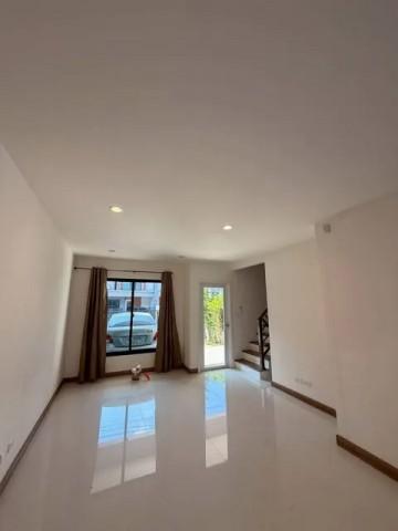 ขายทาวน์เฮ้าส์ 2 ชั้น หมู่บ้าน เนเชอร่า เทรนด์ รัตนาธิเบศร์ – ราชพฤกษ์ บ้านสวย สภาพใหม่ พร้อมเข้าอยู่ได้ทันที 4