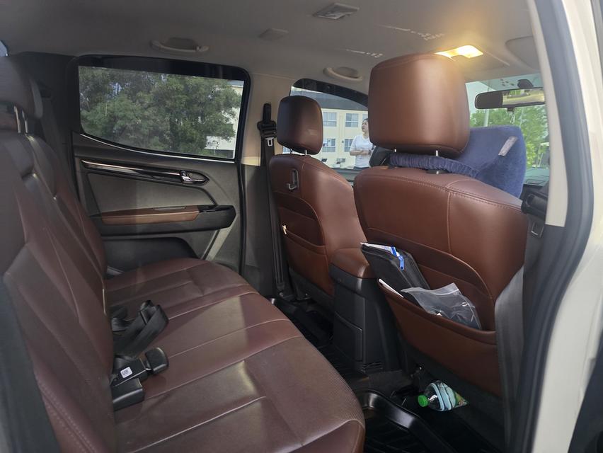 Izusu D-Max 4 ประตู Z-Prestige 3.0 ปี2019 11