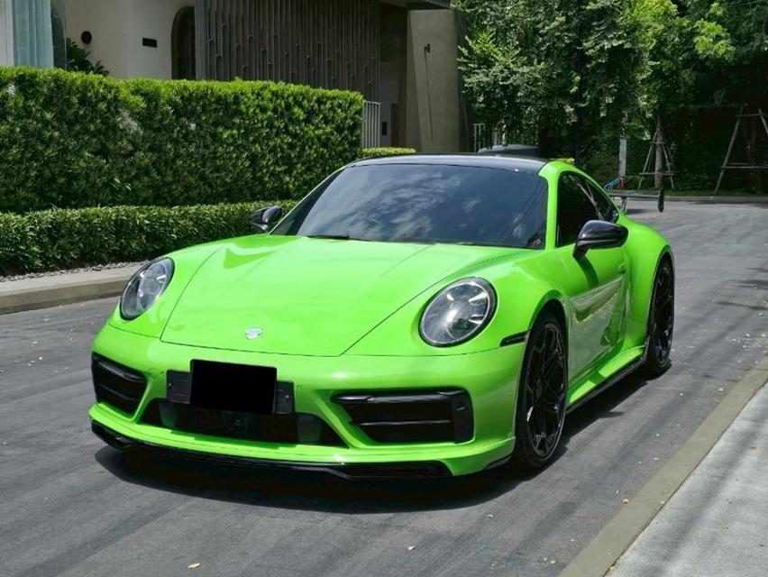 รถเข้าใหม่! Porsche 992 Carrera S ปี 2019 สีเขียวพิเศษ (หายาก)