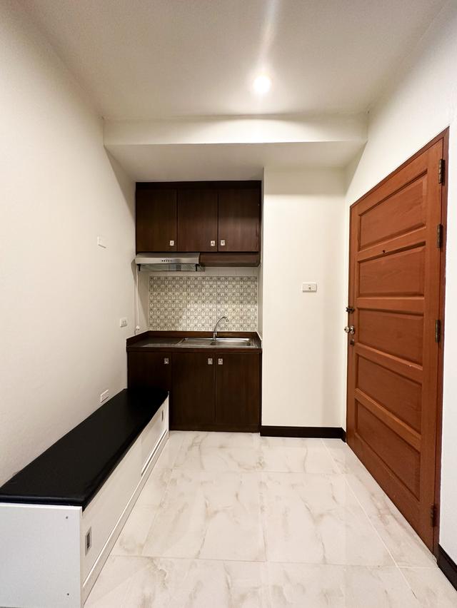 ห้อง 46.78 ตร.ม. 1 ห้องนอน  รีโนเวทใหม่ ห้องน้ำใหม่ วัสดุพรีเมี่ยม คอนโด กลางกรุง รีสอร์ท Klangkrung Resort Condo 3