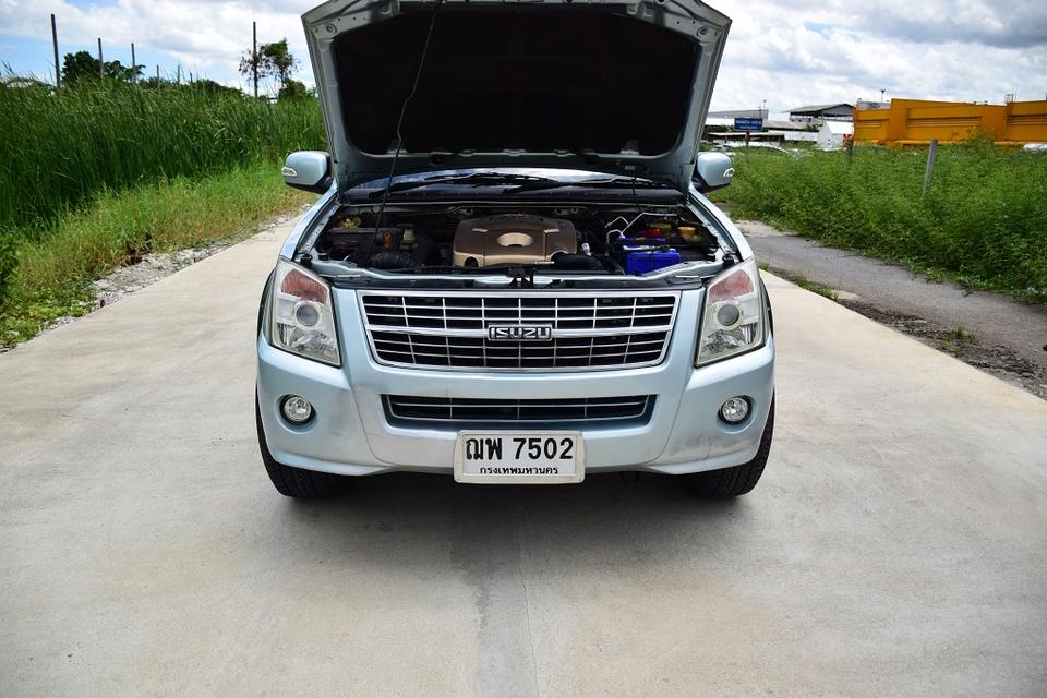 รถครอบครัว ปี2007 ขายเพียง 159000 บาท ISUZU ADVENTURE 3.0 i-TEC เกียร์M/T แอร์หน้า แอร์หลัง เบาะหนัง 3ตอน ช่วงล่างแน่นไปได้ทั้งครอบครัว โทร0957401229  7