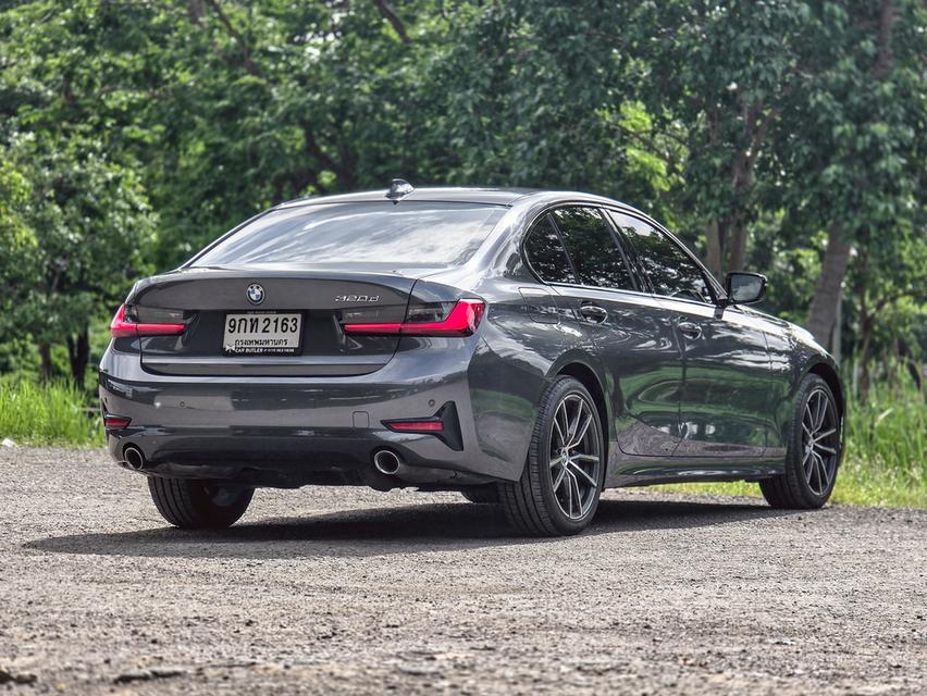 รหัสรถ CBLX2163 ✨ BMW 320d Sport LCI G20 ปี 2020 ✨ 3