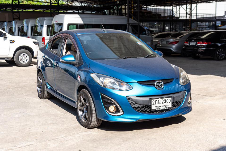Mazda 2 1.5 Spirit Elegance ปี2013 สีฟ้า  2