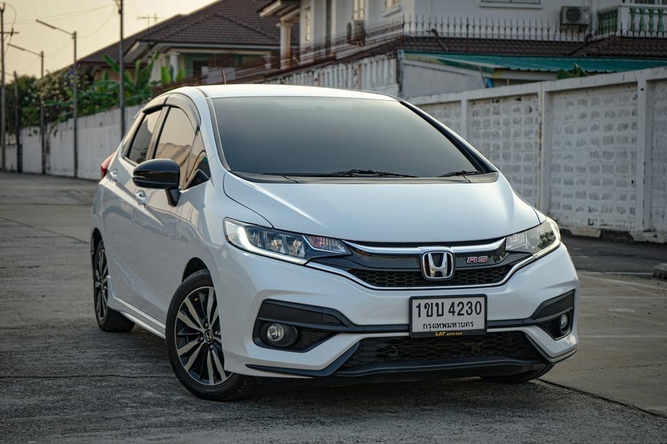 รหัสรถ VKK4230 HONDA JAZZ 1.5 RS  ปี 2020