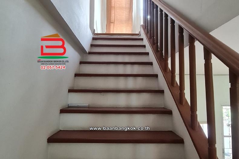 ทาวน์โฮม บ้านกลางเมือง โชคชัย 4 เนื้อที่ 22.6 ตร.ว (โชคชัย 4 ซอย 20) ใกล้สถานีตำรวจโชคชัย 4 แขวงลาดพร้าว เขตลาดพร้าว กรุงเทพมหานคร 2