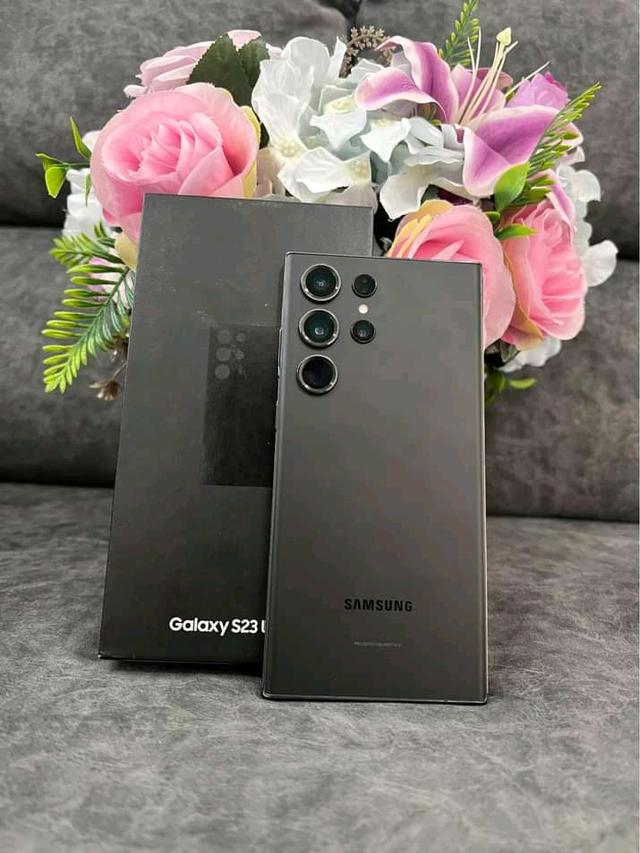 มือถือ Samsung S23 Ultra สีดำ