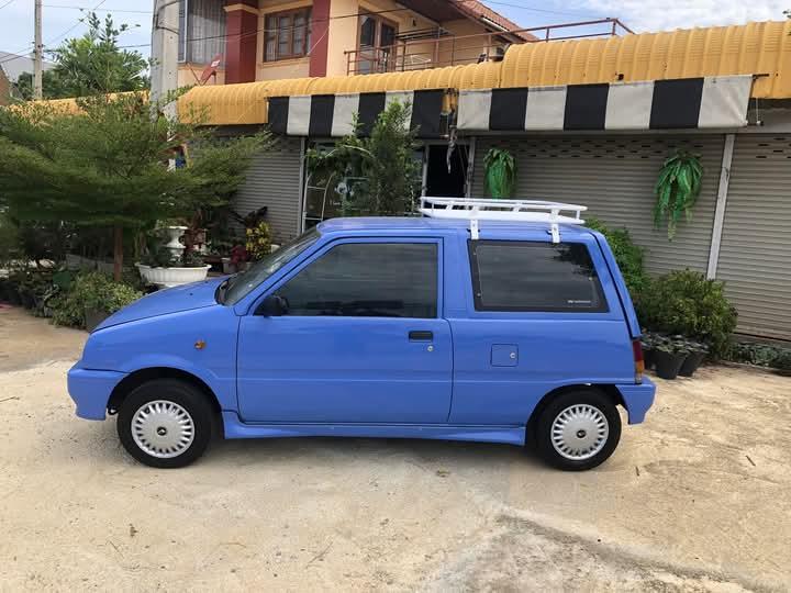 Daihatsu Mira P4