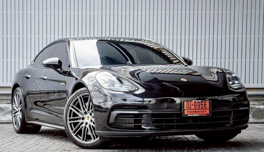 Porsche Panamera 4 E-Hybrid