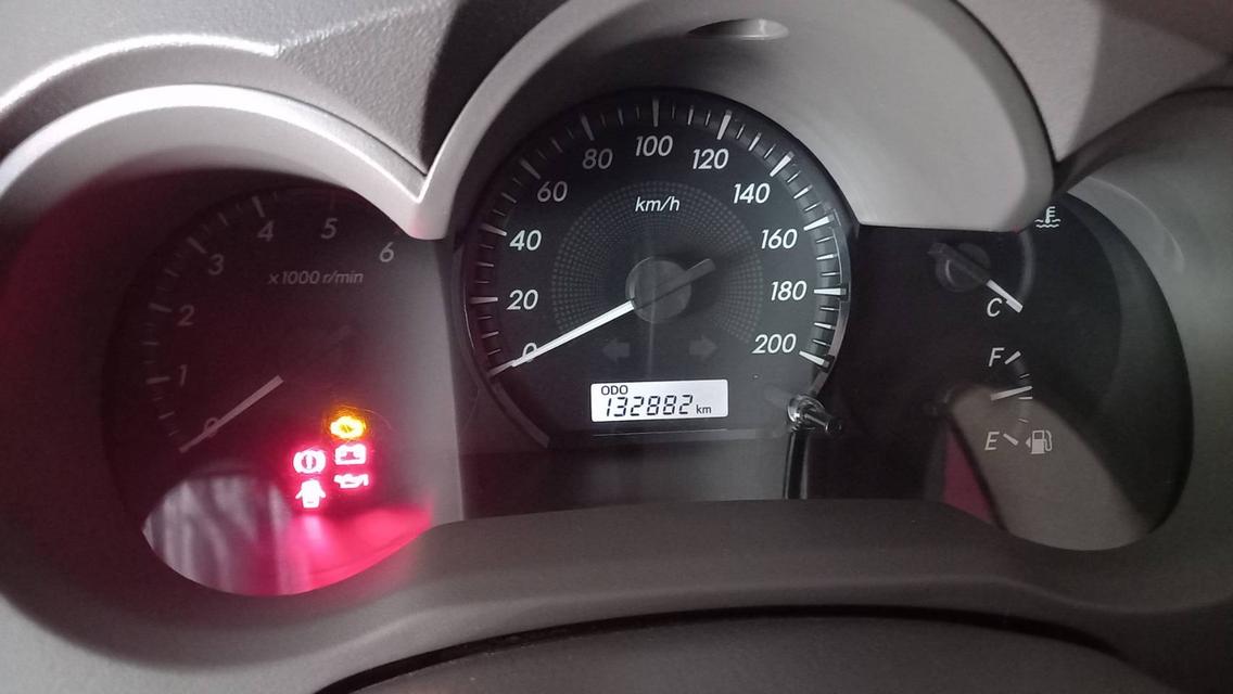 Toyota vigo 2.5 Cap E เกียร์กระปุก  ปี 2012 รูปที่ 12