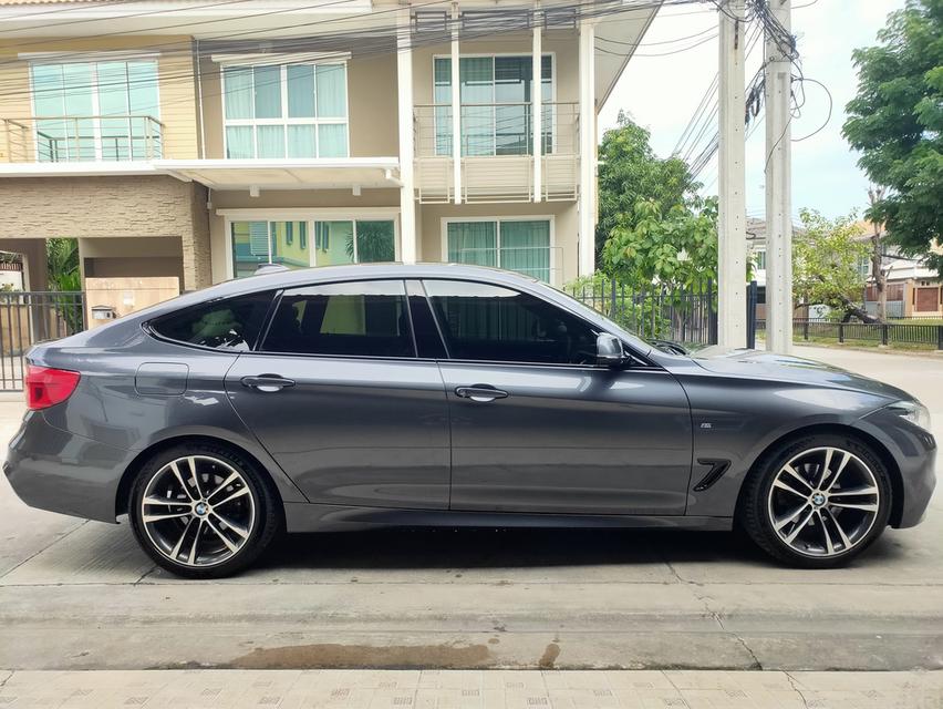 BMW 320 D GT m sport ปี 2018 รถบ้านขายเองไม่เคยชน สภาพดีผ่านการตรวจรถแล้ว 3