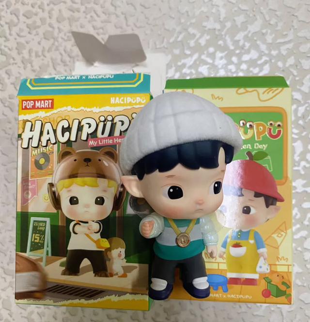 ส่งต่อโมเดล Popmart Hacipupu Little Hero 3