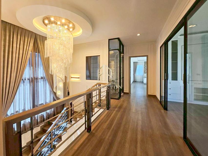 The Palm Bangna–Wongwaen Prime Bangna location with convenient access to expressways and full amenities 8