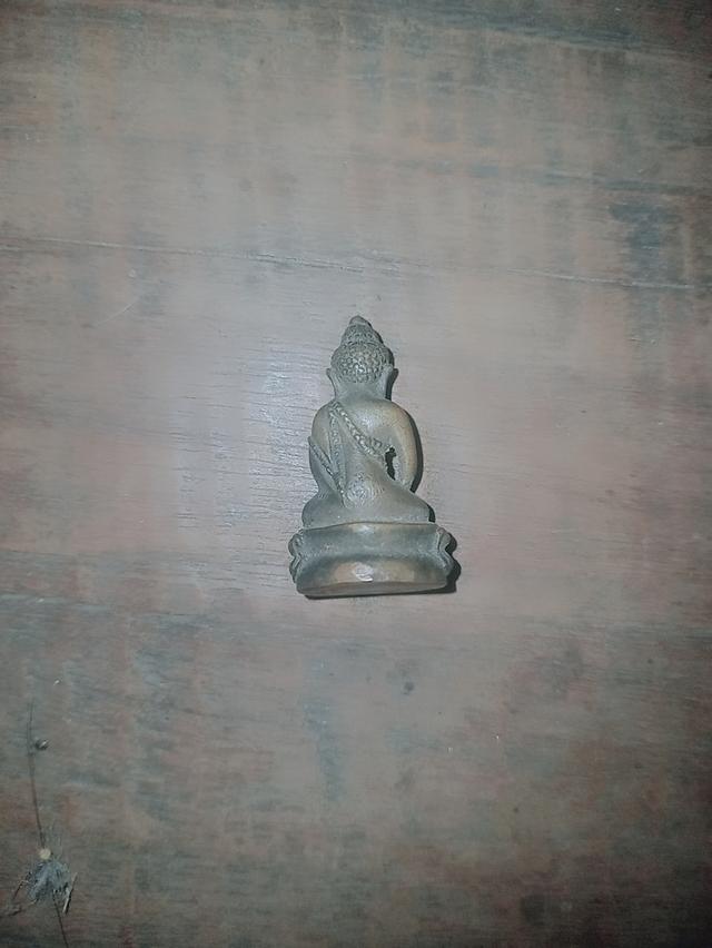 รูปหล่พระกิ่งสภาพสวยเก่าไม่ได้ผ่านการใช้งานไม่ทราบที่