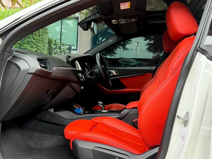 2023 BMW 220I MSPORT รถมือเดียวออกป้ายแดง รถวิ่งน้อยเพียง 30,000 กม ไม่เคยมีอุบัติเหตุ รถเข้าศูนย์ทุกระยะครับ 13