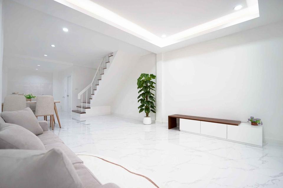 ทาวน์เฮ้าส์หมู่บ้าน บก.ทหารสูงสุด 4