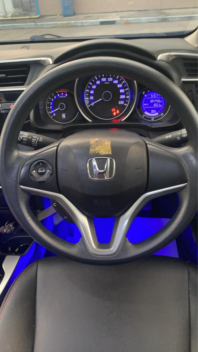 รถยนต์ Honda Jazz V+ รูปที่ 5