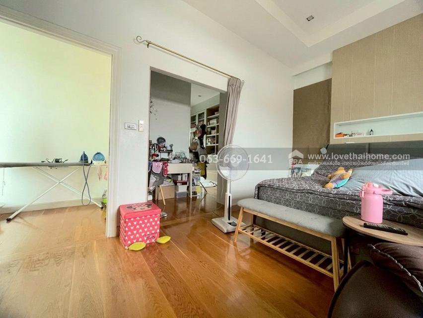 ขายด่วนบ้านเดี่ยวหรู ซอยรัชดา-รามอินทรา 3 พื้นที่ 100 ตรว. จัดเต็มทุกฟังก์ชัน ใกล้เมืองแต่สงบ ทำเลทองที่ไม่ควรพลาด 5 นาทีถึงโทลล์เวย์ 11