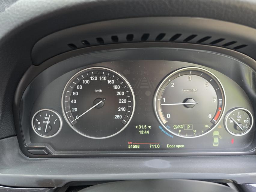 BMW 520d F10 ปี 2016 8