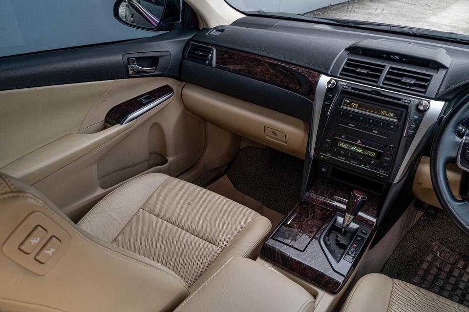 Toyota CAMRY 2.0 G Sedan AT 2015ไมล์ 94,xxx km. !!!  ราคา 449,000 บาท. รูปที่ 17