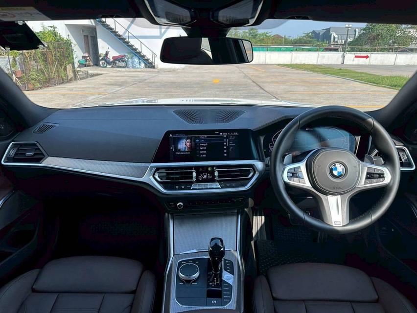 BMW 330e M Sport (G20) ปี 2020 รูปที่ 19