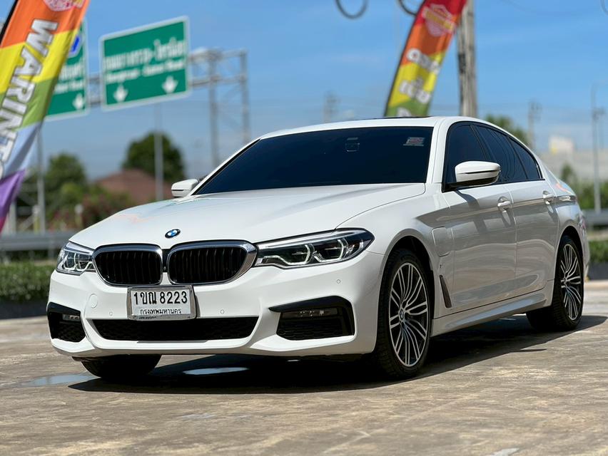 ปี 2020 BMW SERIES 5, 530e 2.0 M SPORT โฉม G30 ปี17-24 LCI สีขาว มือเดียวออกห้าง