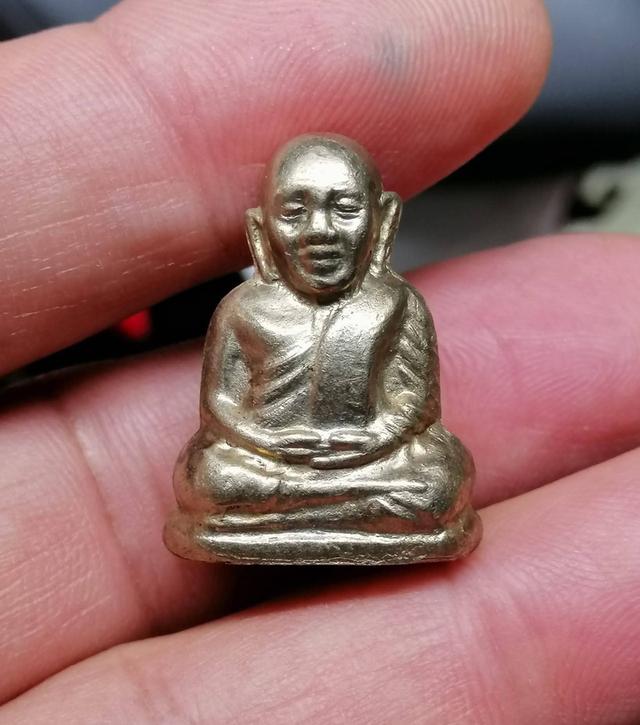 หลวงพ่อเงินวัดบางคลาน