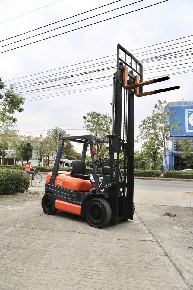 รถโฟล์คลิฟท์ TOYOTA 6FG25 รูปย่อยที่ 2