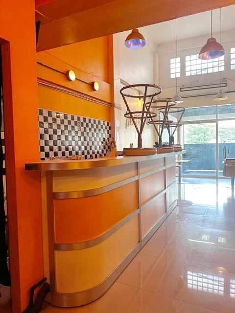 ถ.พระราม5 1.37กม.บนถ.ราชพฤกษ์ ไม่มีค่าเซ้ง! ให้เช่าอาคารพาณิชย์ 4.5ชั้น นครอินทร์ พร้อมดาดฟ้า 5นอน 280ตร.ม. ร้านกาแฟ MRT 8