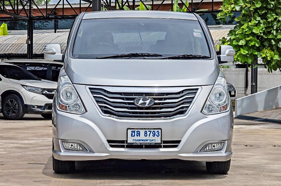 2015 HYUNDAI H1 ELITE 2.5
