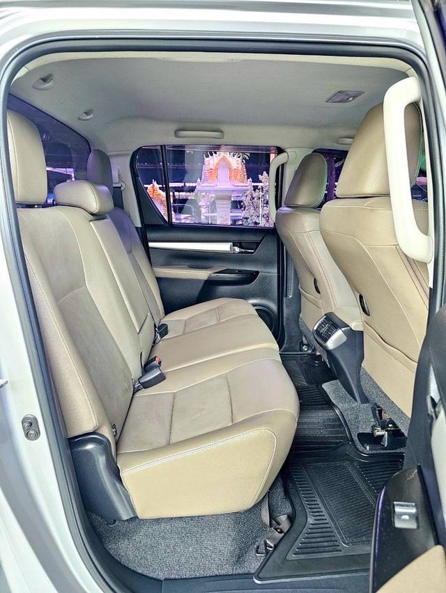 Toyota Hilux Revo Doublecab 2.4H Auto 2015/16 รูปที่ 10