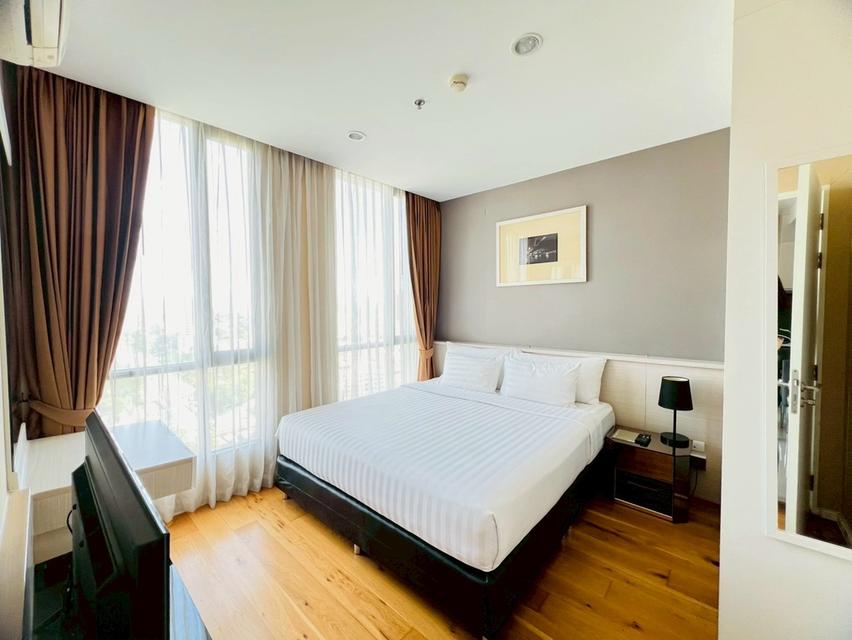 Estella Ekkamai Condo For Sale 5