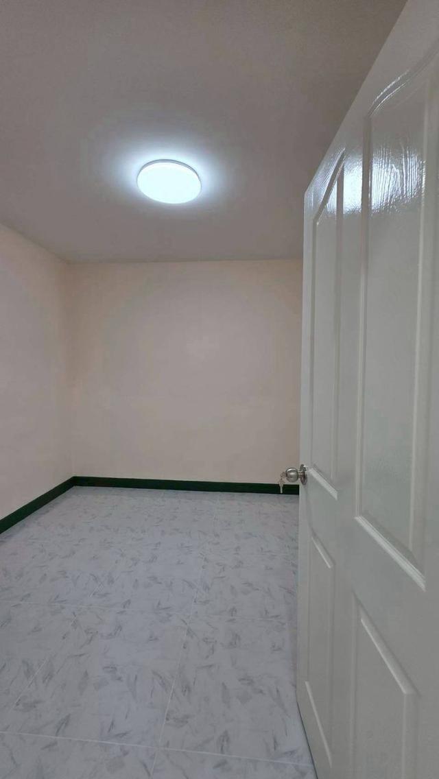 หมู่บ้านพฤกษา3  ถนนวัดลาดปลาดุก บางบัวทอง 15