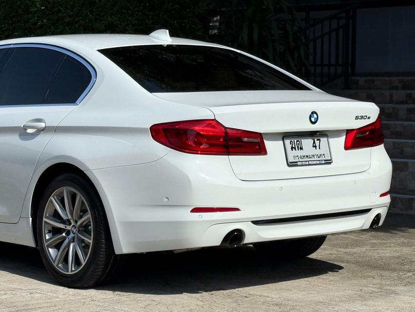 2020 BMW SERIES 5 G30 รถมือเดียวป้ายแดง รถออกศูนย์ BMW THAILAND รถวิ่งน้อยเพียง 80,000 กม เข้าศูนย์ตลอด รถไม่มีอุบัติเหตุครับ รูปที่ 9