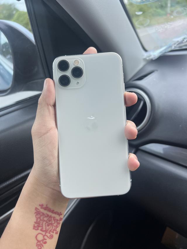 IPhone 11 Pro 2