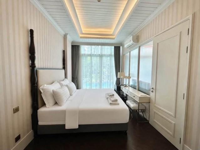 คอนโดสไตล์รีสอร์ตติดทะเลนาจอมเทียน ห้อง Pool Access ชั้น 1 2