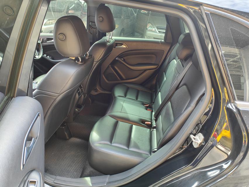 Benz B 200 1.6 Blue Efficiency ปี 13 13