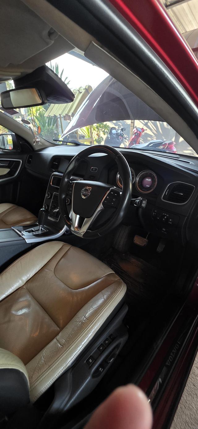 รถยนต์ volvo v60 มือสอง ปี2013 8