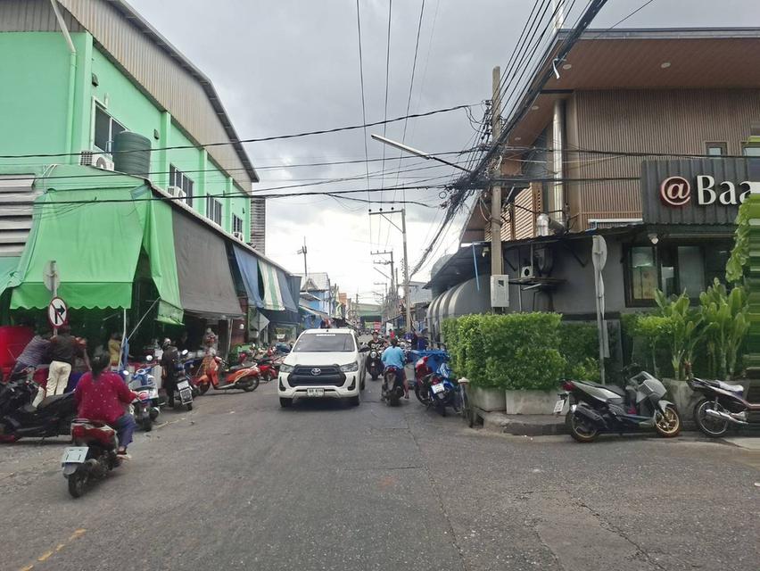 ขายบ้านพร้อมที่ดิน ทำเลค้าขาย อยู่กลางใจตลาด.4.มุมเมือง 1