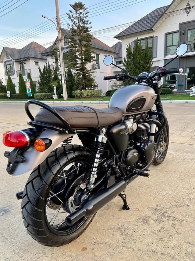 Triumph Bonneville T120 มือสองสวยๆ 4