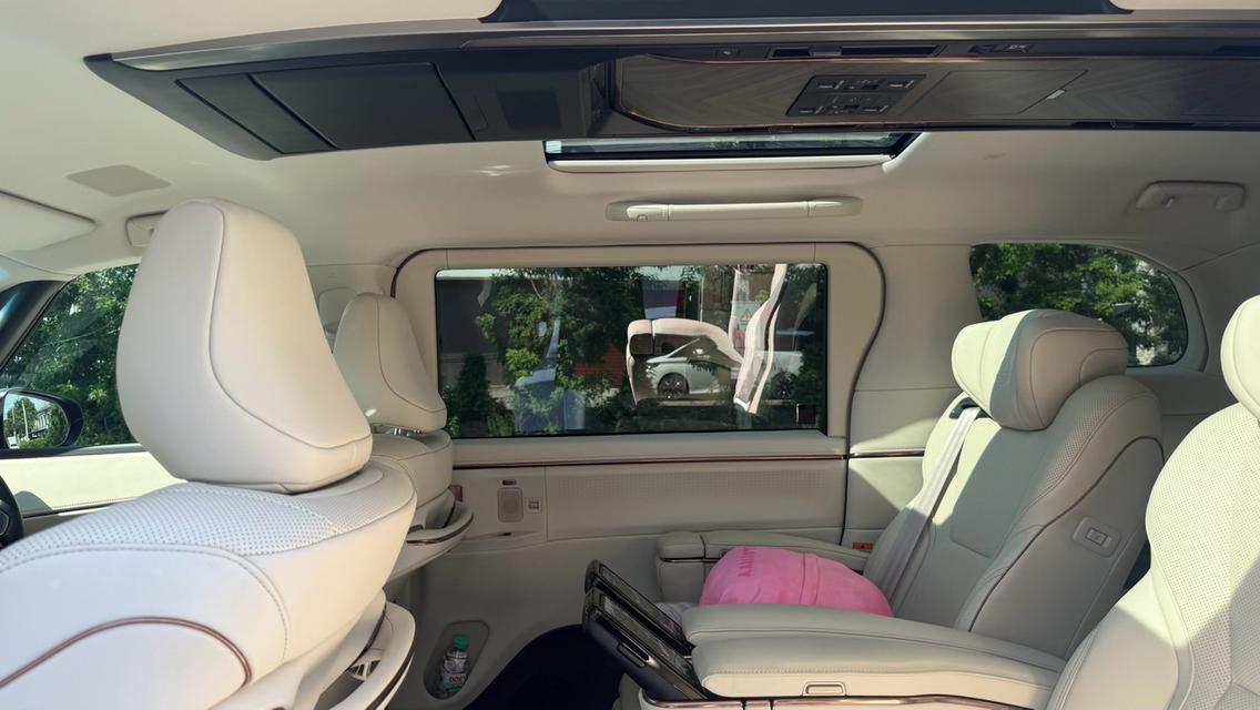 (แจ้งรหัสรถ KPV53 ) 2024 จด25 LEXUS LM 350h EXECUTIVE 7 Seats รูปที่ 6