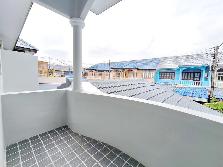 หมู่บ้านอยู่เจริญ 4 ลำลูกกาคลอง4 ถนนไสวประชาราษฎร์ ต.ลาดสวาย อ.ลำลูกกา จ.ปทุมธานี 17