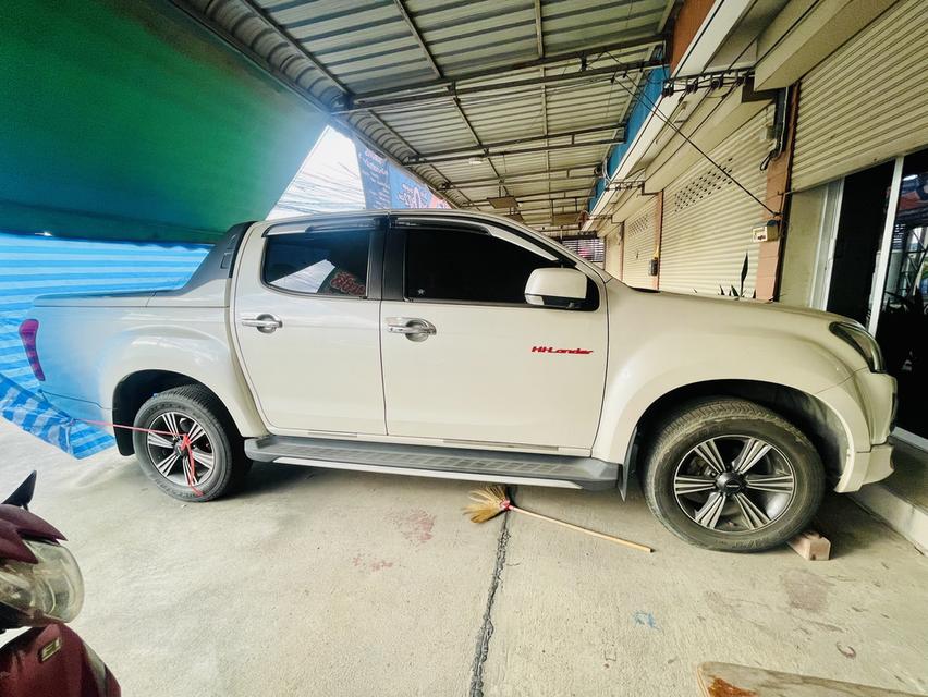 รถกระบะ 4 ประตู Isuzu ปี 2018 ไมล์วิ่งน้อยมาก