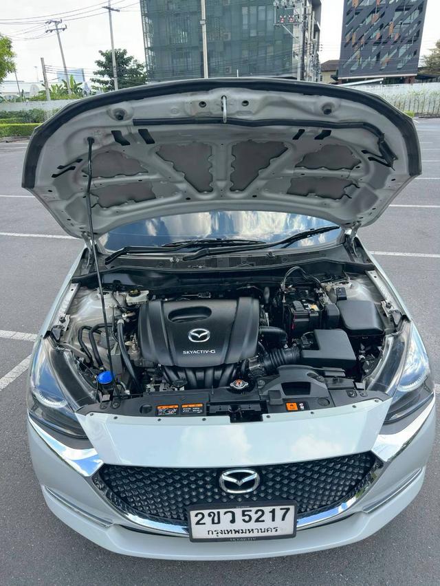 รหัสรถ QT5217 MAZDA 2 1.3 Sport S Leather เกียร์ Auto สีขาวมุกพรีเมียม (Snowflake White Pearl) ปี 2022 แท้ 20