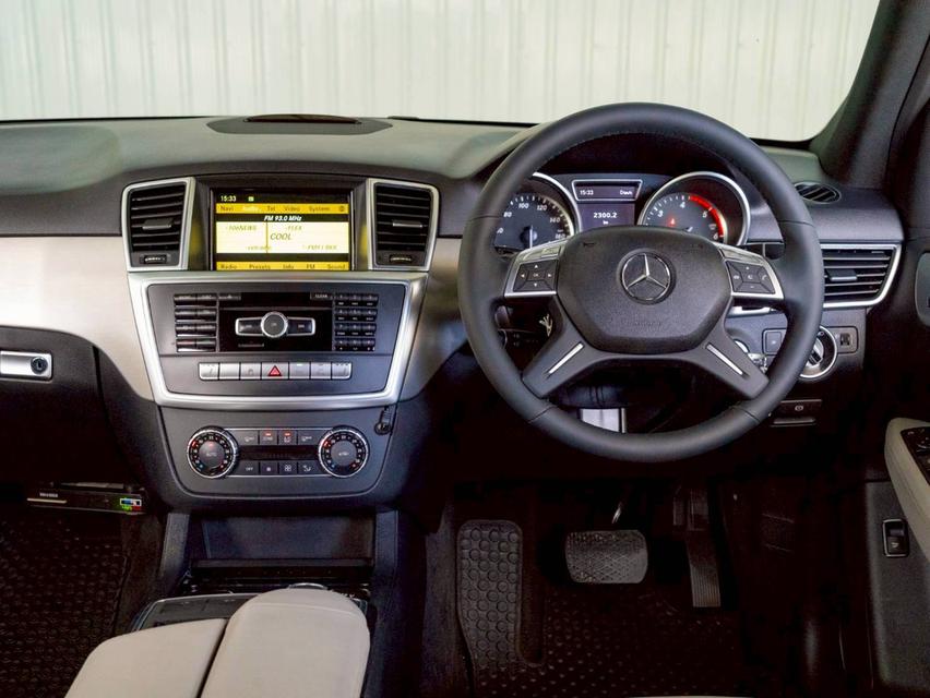 MERCEDES BENZ ML250 BLUETEC CDI ปี 2012 13