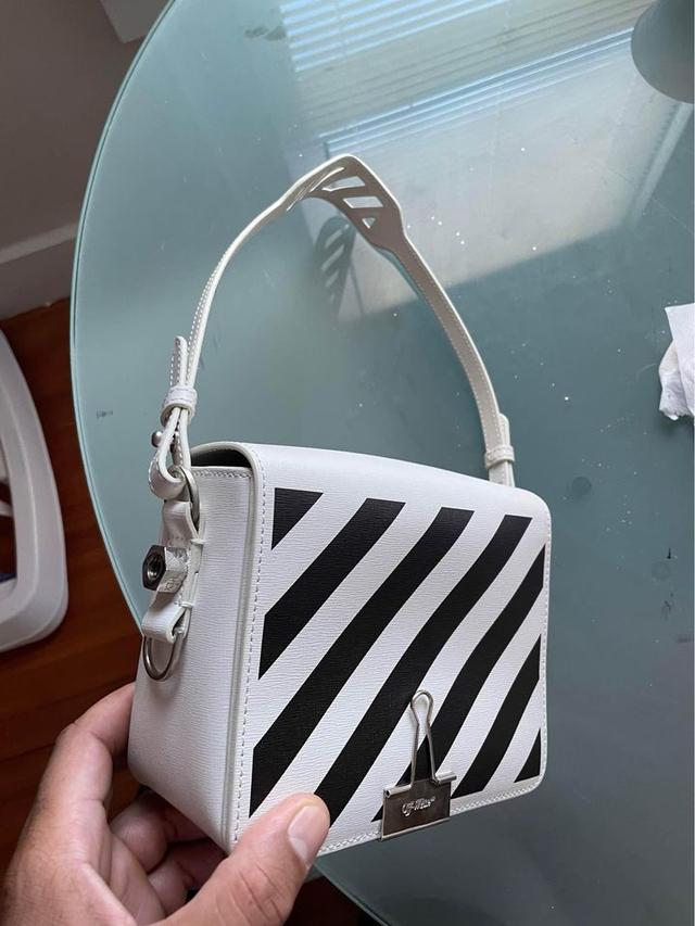 OFF WHITE Hand Bags มือสอง 3