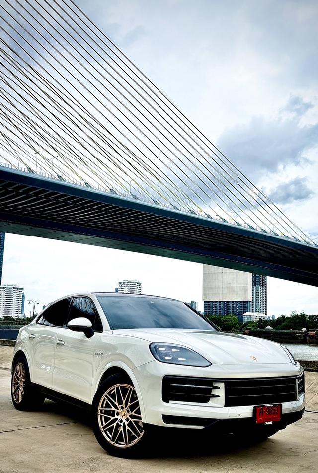 2024 Porsche Cayenne Coupe E Hybrid รูปย่อยที่ 2