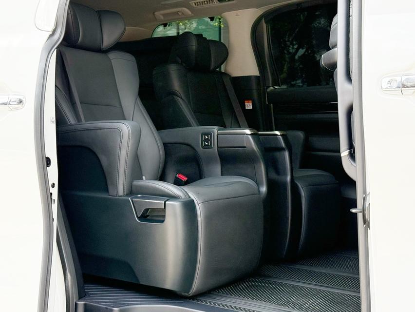 2023 TOYOTA ALPHARD SC PACKAGE รถมือเดียวออกรถปี 2023 แท้ รถวิ่งน้อย ประวัติศูนย์ครบ ไม่เคยมีอุบัติเหตุครับ 12