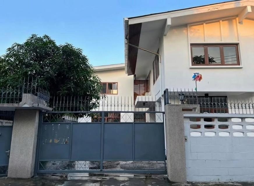 ให้เช่า บ้านเดี่ยว 2ชั้น 6 นอน 7 น้ำ พงษ์เพชร ประชาชื่น 1